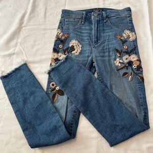 Abercrombie & Fitch Blue Skinny Jeans with Floral Embroidery